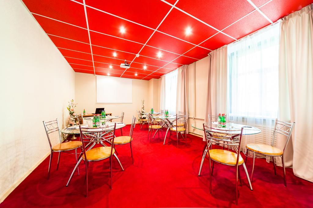 Autosole Motel Riga Exterior foto