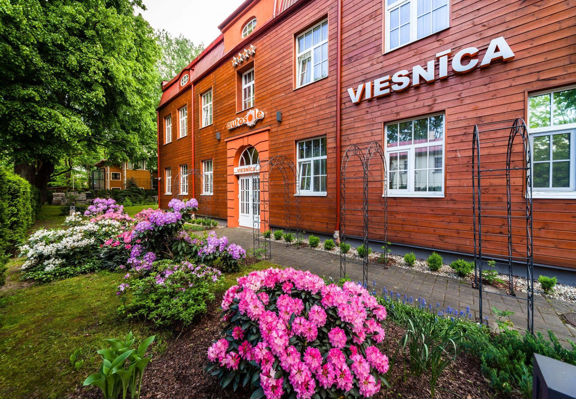 Autosole Motel Riga Exterior foto